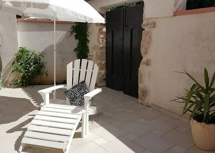 Elda Appartement Petrcane