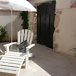 Elda Apartman Petrcane
